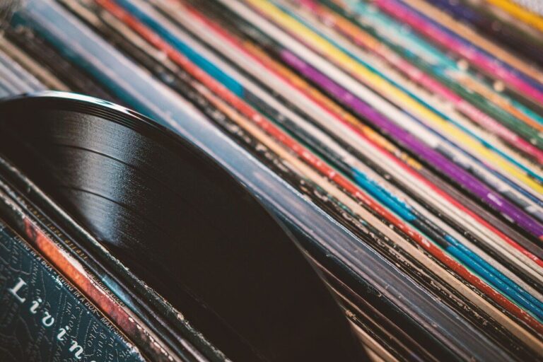 best-sounding-vinyl-records-of-all-time-sound-and-silence