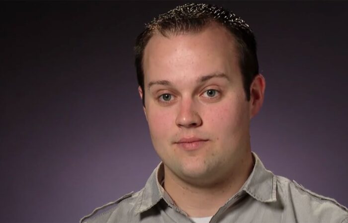 what does josh duggar do for a living