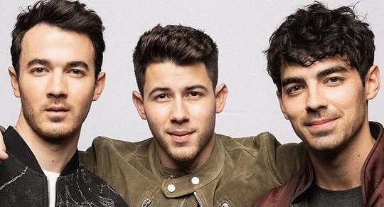 Why Did Jonas Brothers Break Up