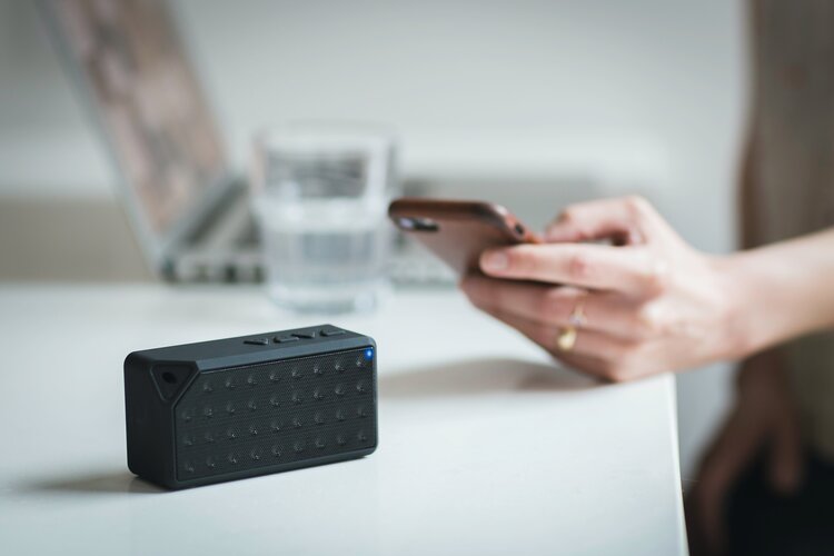 How to Connect iHome Bluetooth Speakers with Android and iPhone Devices